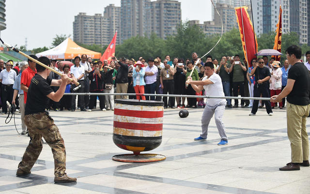 陀螺对战闯关游戏合集(图1)