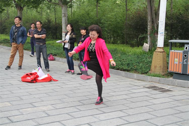 踢毽子最早起源于哪个朝代踢毽子介绍(图1)