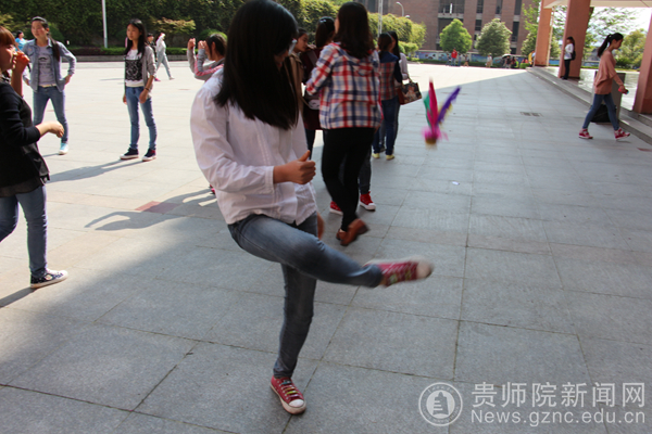 济宁市任城区仙营街道谢营社区开展“多彩文体活动进社区乐享健康文明新生活”志愿服务活动(图1)